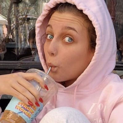 pizzapockets3's profile picture. 16 | i just stubbed my toe