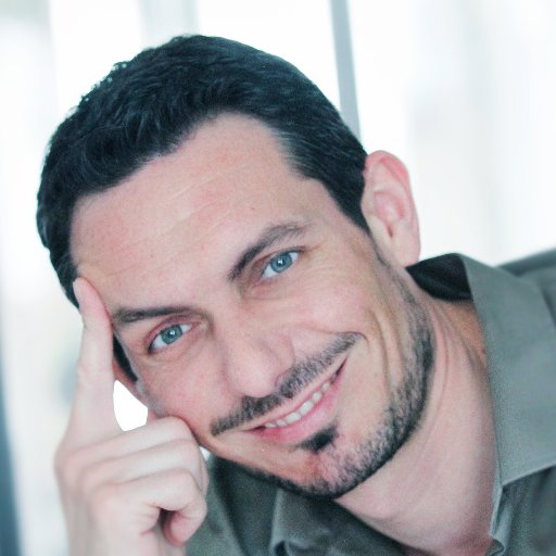 Acteur / Comédien & Animateur / Présentateur (Event, Radio, Tv).