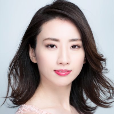 元宝塚歌劇団月組男役。女優そして、日本舞踊師範（山村鶯扇翠）アルゼンチンタンゴダンサー、FiNCアンバサダー。 舞台 ドラマ 映画 モデル CM 広告のご依頼は、prestige@pre21.jpまで✨