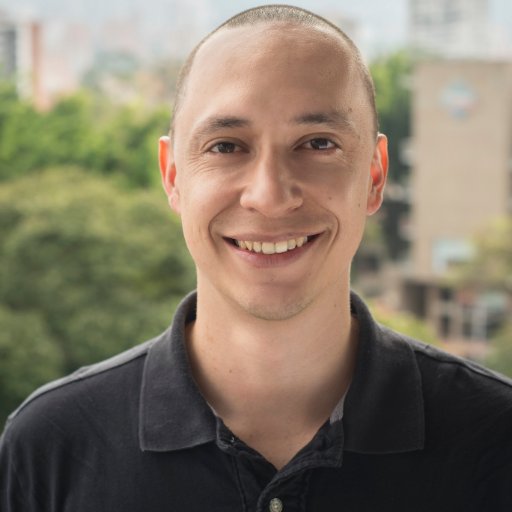 Full-stack developer, working with .Net, #azure, #reactjs, #javascript, and #angularjs