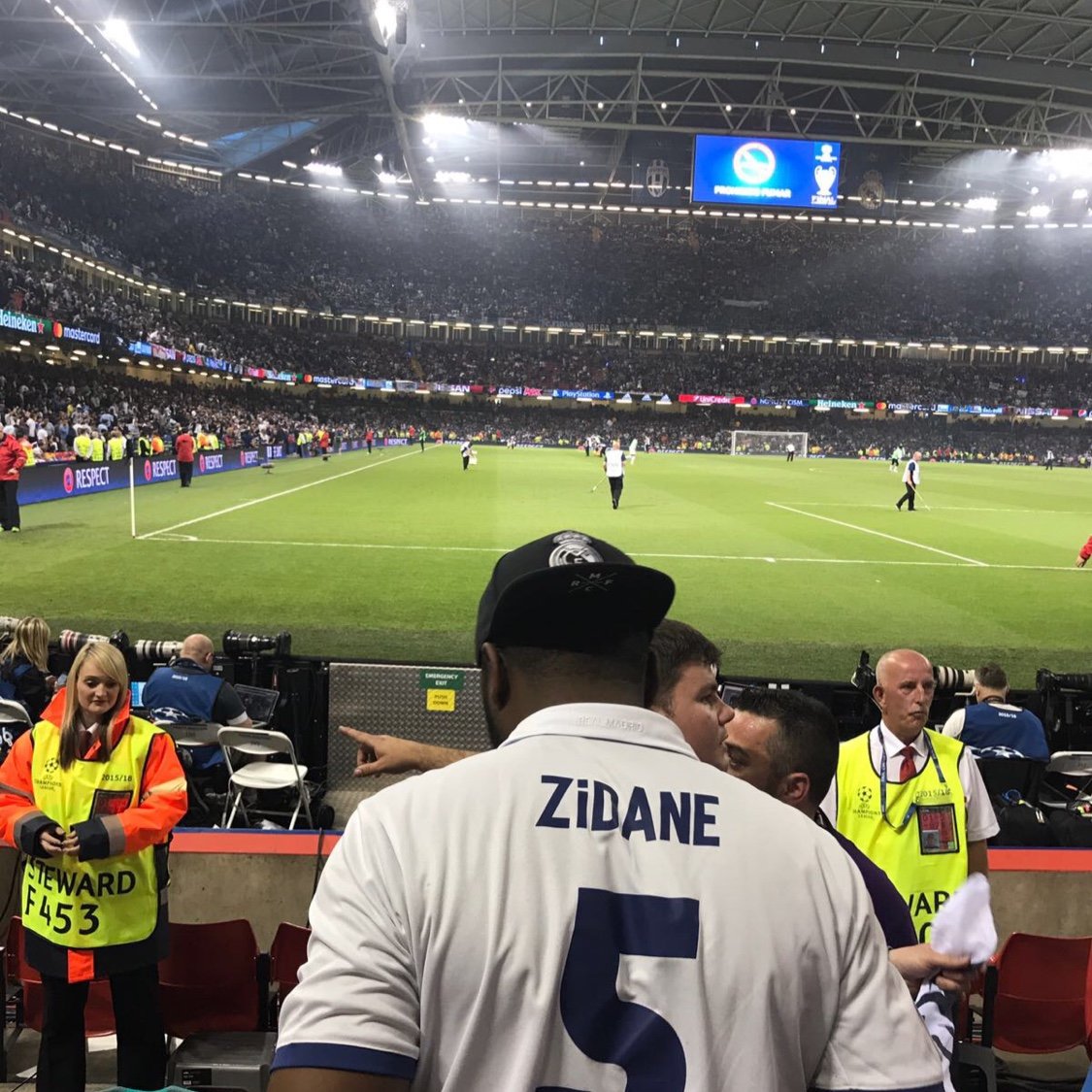 D_Frederico's profile picture. Investor