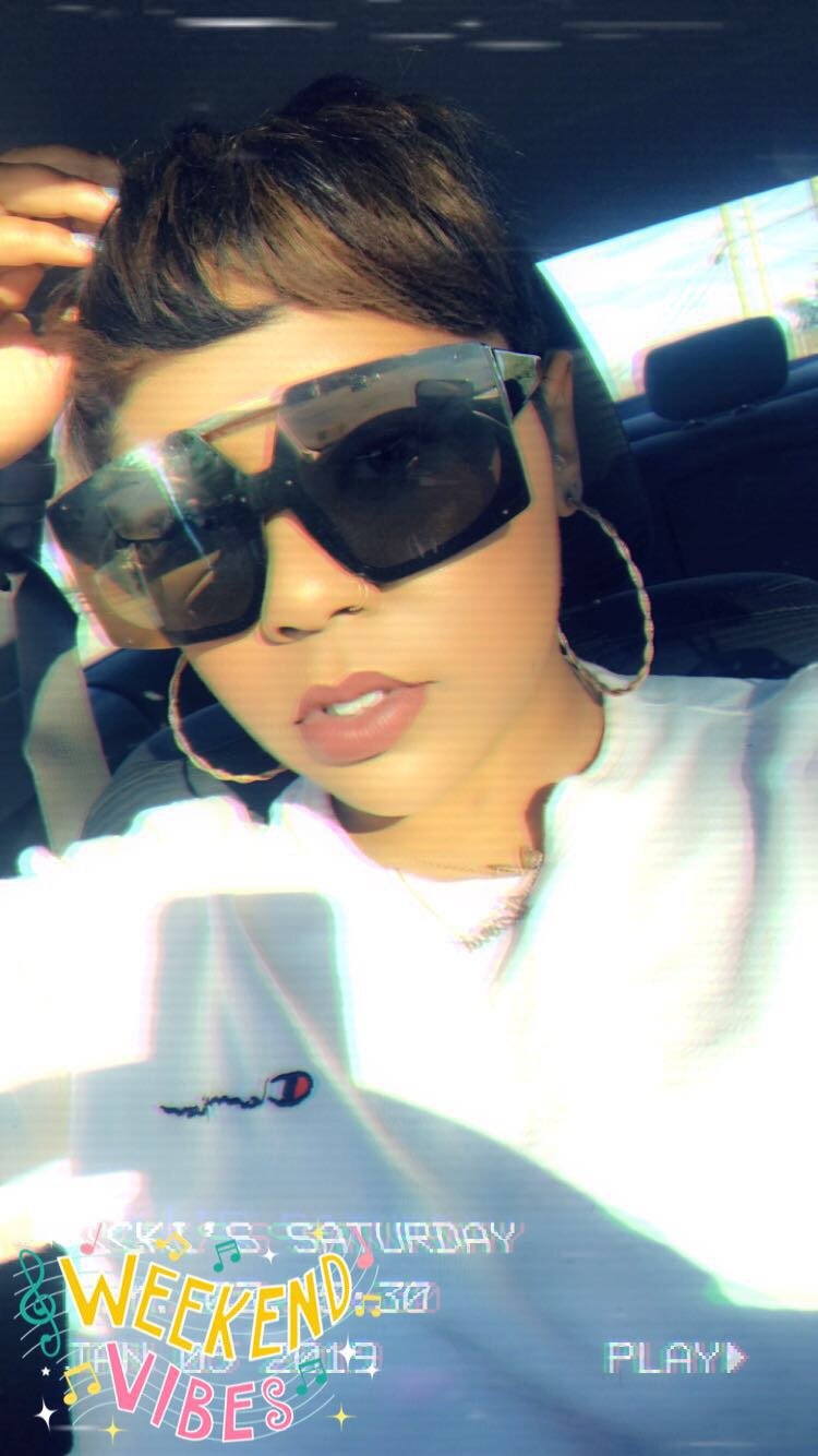 _prettyvicki_'s profile picture. your favorite Pisces 🤗