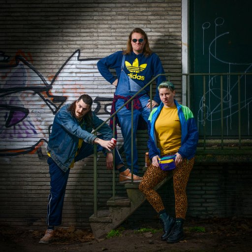 switchbones's profile picture. Switch Bones is a Dutch grungepunk trio combining catchy pop melodies with a heavy guitar-driven sound.