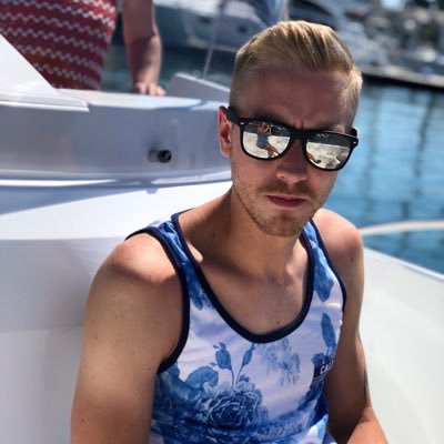 JCrewesy's profile picture. PC Gamer 🕹🖥 Come follow and join along https://t.co/8etlY96SDr