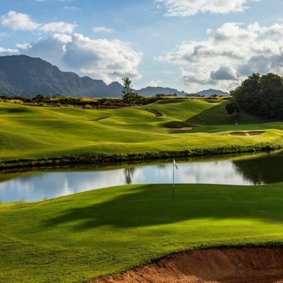 18 holes of golf in the beautiful island of Kauai, located just 10 minutes from the airport and five minutes from the harbor!
