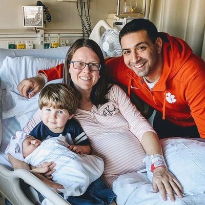 Husband & dad. @ClemsonTigers Associate AD for Communications.