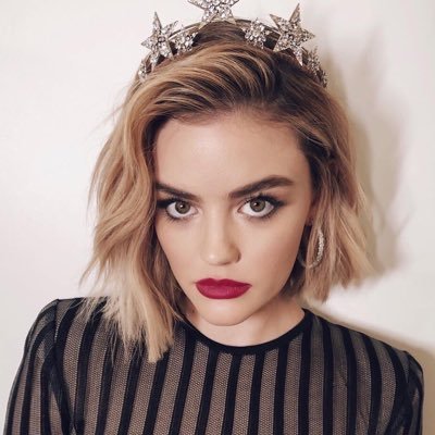 I got hacked and I lost @lucyhale 's follow! But I am baaack❤️I am so so daaaamn happy for Katy Keene😁I feel really honored to have an idol like Lucy💞#pll