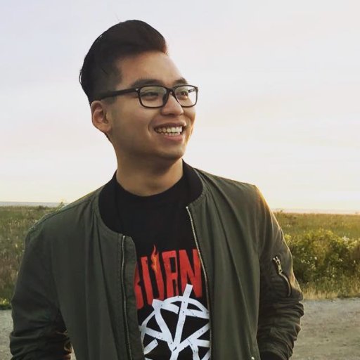 🎙Producer for 980 CKNW 🇵🇭🇨🇦    Geek Culture, Hip-Hop and Pro Wrestling, and of course the news