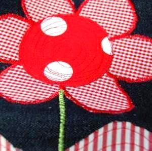 Designer of Handmade textiles, most made from felt and mum to Isaac. http://t.co/VgJyXgN0PG