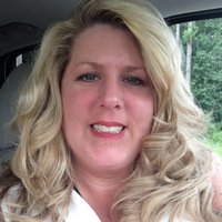 Lori Eads - @LoriEads6 Twitter Profile Photo