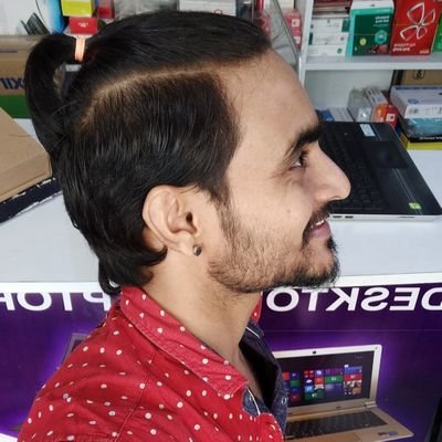 owner of computer solution - Seawood,
all type of laptop and desktop repair
sales and services
software and hardware Enggineers