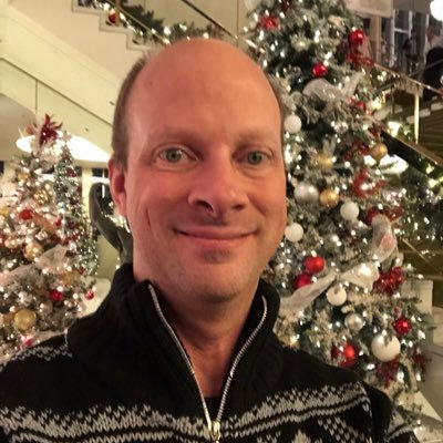 StephenEiring's profile picture. Bank manager in commercial loans w/filmmaking as a hobby. Past experience incl derivatives back office management. Biking and beaches are great! So is my cat.😊