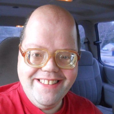 dougdoobie's profile picture. I like comic hero