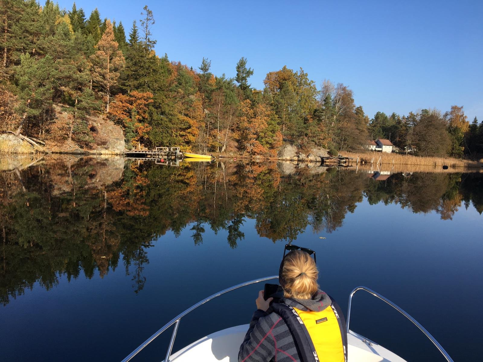 Aquatic scientist from fresh to salty | south to north. Advocate for cross-disciplinary thinking. Researcher @NIVAforskning @coastresnor. Views my own. She/her.