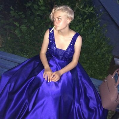 PkcsWYTjYDlHHPo's profile picture. Верю в гороскопы, не верю в любовь.