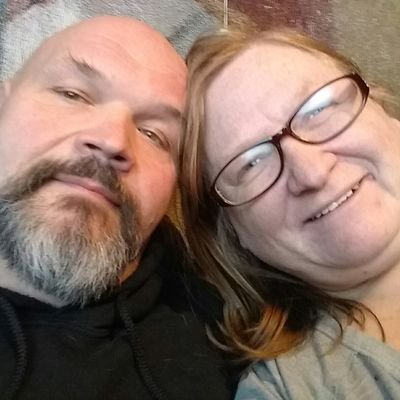 I'm a mom of 3 daughters and 10 grandkids and I have a boyfriend and he has a daughter is Emma and she is 8 years old and I love all of them