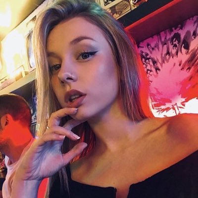love now, cry later, it hurts