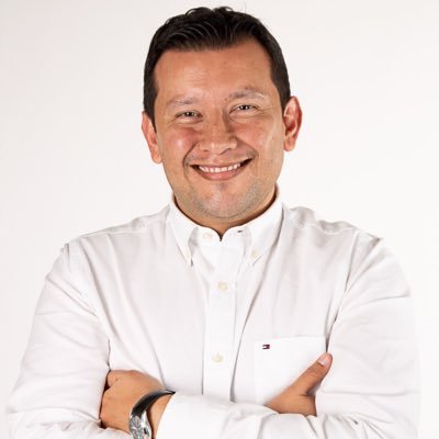 Vice President LATAM & IBERIA at i3CONNECT. I’m a Colombian that loves life, family, friends, music, sports, food, travel, nature, meditation
