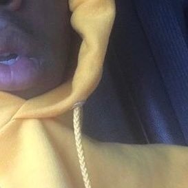 ynxgggbratt's profile picture. Put glitter on my bitch