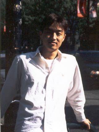 starpeter76's profile picture. 사람들은 말한다 도전하는 것이 아름답다고.. 하지만, 진정 아름다운 것은 도전에 따른 성공이라는 열매가 아닐까....!