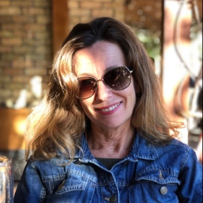 helenelacroixy1's profile picture. 