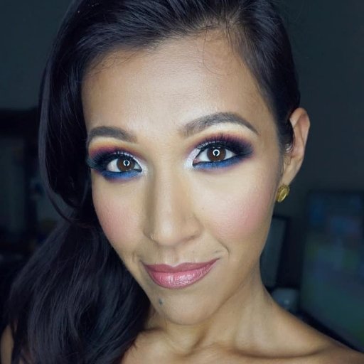 Professional Makeup Artist.Bilingual Beauty Blogger. Mommy of 2 Boys Youtube:https://t.co/o9QBNqDD5R