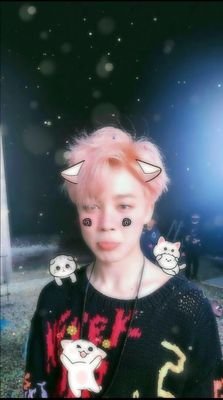 588Anakarina's profile picture. annyeonghaseyo joneun bangtan sonyeondan hwanggeum maknae jeon jungkook imnida💕💜🐰❤️

Namjin tus patrones 💗