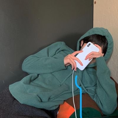 Molii08142's profile picture. 