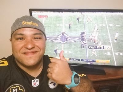 aka Presida do @SteelersBrazil.
Sociologo e professor. Casado, pai de 3 + Bruno 🐶. 

Criador de conteúdo, áudio e texto, do grupo @SteelersBrazil.