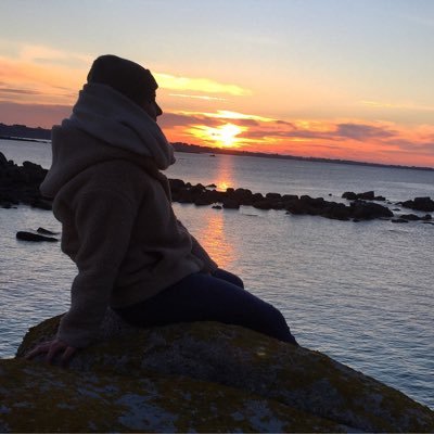 Leenoouu's profile picture. on va squatter les terrasses