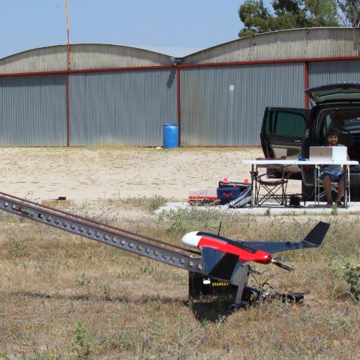 ErnstPierreYve1's profile picture. Fabricant de drones professionnels longues distances en composite pour l'inspection et le contrôle des cultures, l'inspection industrielle et la sécurité.