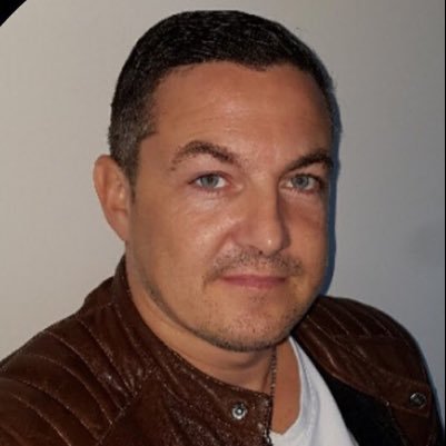 Je suis fatiguer d’être accuser Je veux refaire ma vie maintenant Je suis le vrai Stéphane merci
