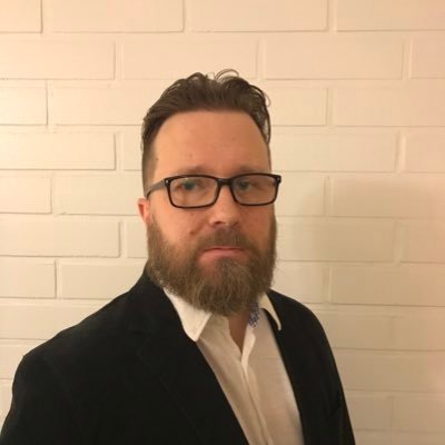 FT (syöpäbiologia), kehittämispäällikkö Tampereen Biopankissa. Sarkasmin vihollinen numero 2. Ihan omiani twiittailen.
