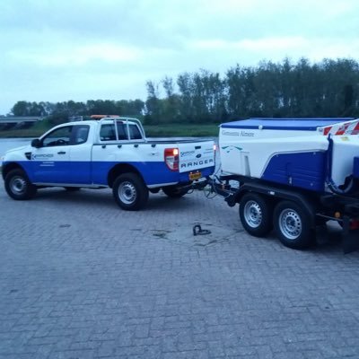 Twitteraccount van de gemeente Almere. We houden je op de hoogte van mogelijke gladheid, gladheidbestrijding en strooiacties in Almere.