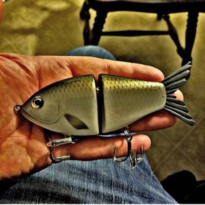 A premier glidebait company out of the Phoenix area. We use top quality imported hardwoods and all of our baits are hand crafted. We offer 5” and 7” baits.