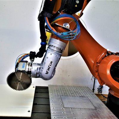 CNC-Robotersysteme mit hoher Prozesssicherheit und Präzision #CNC #Robotik #Industrie40  #Automatisierung Impressum: https://t.co/sYlhNgOxoB