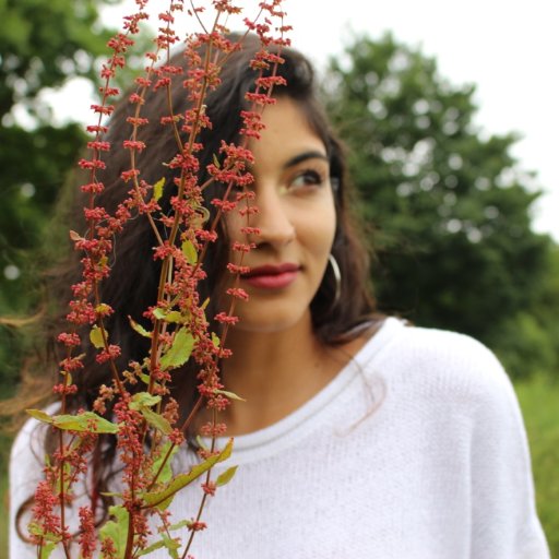 GinaAppleLouise's profile picture. 🧐🤓😎