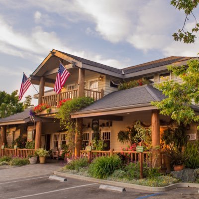 Cambria Pines Lodge