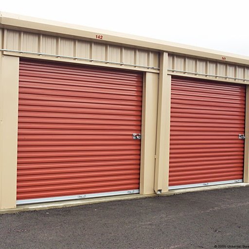 Safeguard Storage North is clean, safe and secure offering storage unit sizes, plus commercial truck, boat, vehicle and RV parking as well as moving supplies.