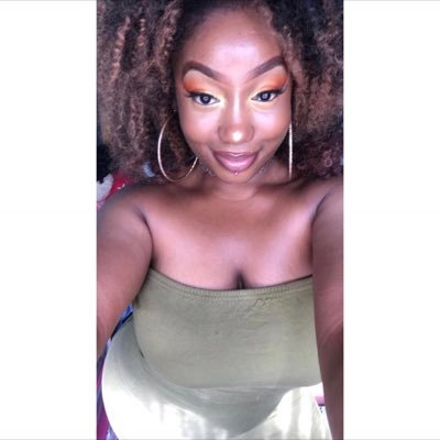 AyolaLee's profile picture. I am many things. IG: AyolaLee. 💜🦋