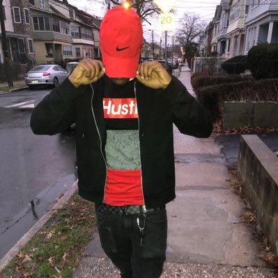 💫TaeTae💯⭐️ 🔛🔝🔜 Achieve Greatness 🤘🏾.. Newark, Nj R.I.P to All my Loved ones❤️ 90’s Baby!⚡️ 👻:Taeflanigan IG: _sayluhtae