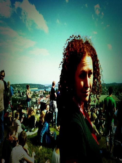 emmahogan's profile picture. Bands. Bicycle. Dancing. Drinking. Running up that hill.