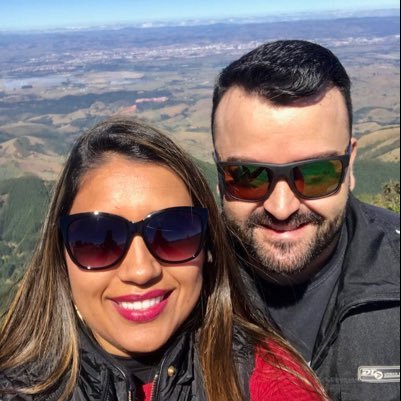 AlexLop91335852's profile picture. 😊