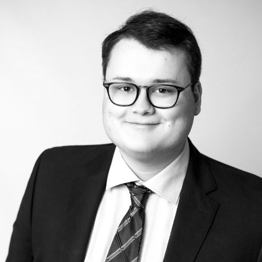 26 Spieler von Magnus Major Maximus | Co-Founder of Atlantis Scrims, former competitive Fortnite player, coach and former SC2 GM player. Software Developer.