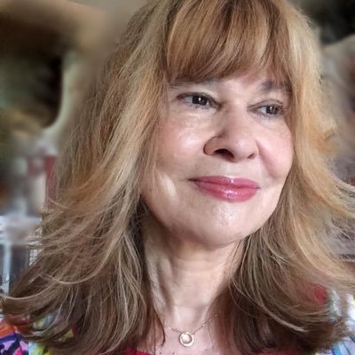 mimi sourit #🟦 🎨 📖 🌳🇪🇺🇺🇦 🇮🇱 🧡🧡 Profile
