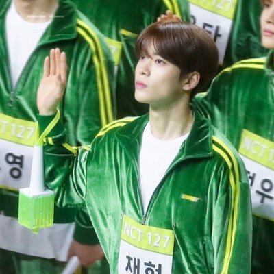 Cej0Zp3ZDOxuIS9's profile picture. EXO NCT