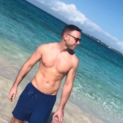 Jjohn_1987's profile picture. 