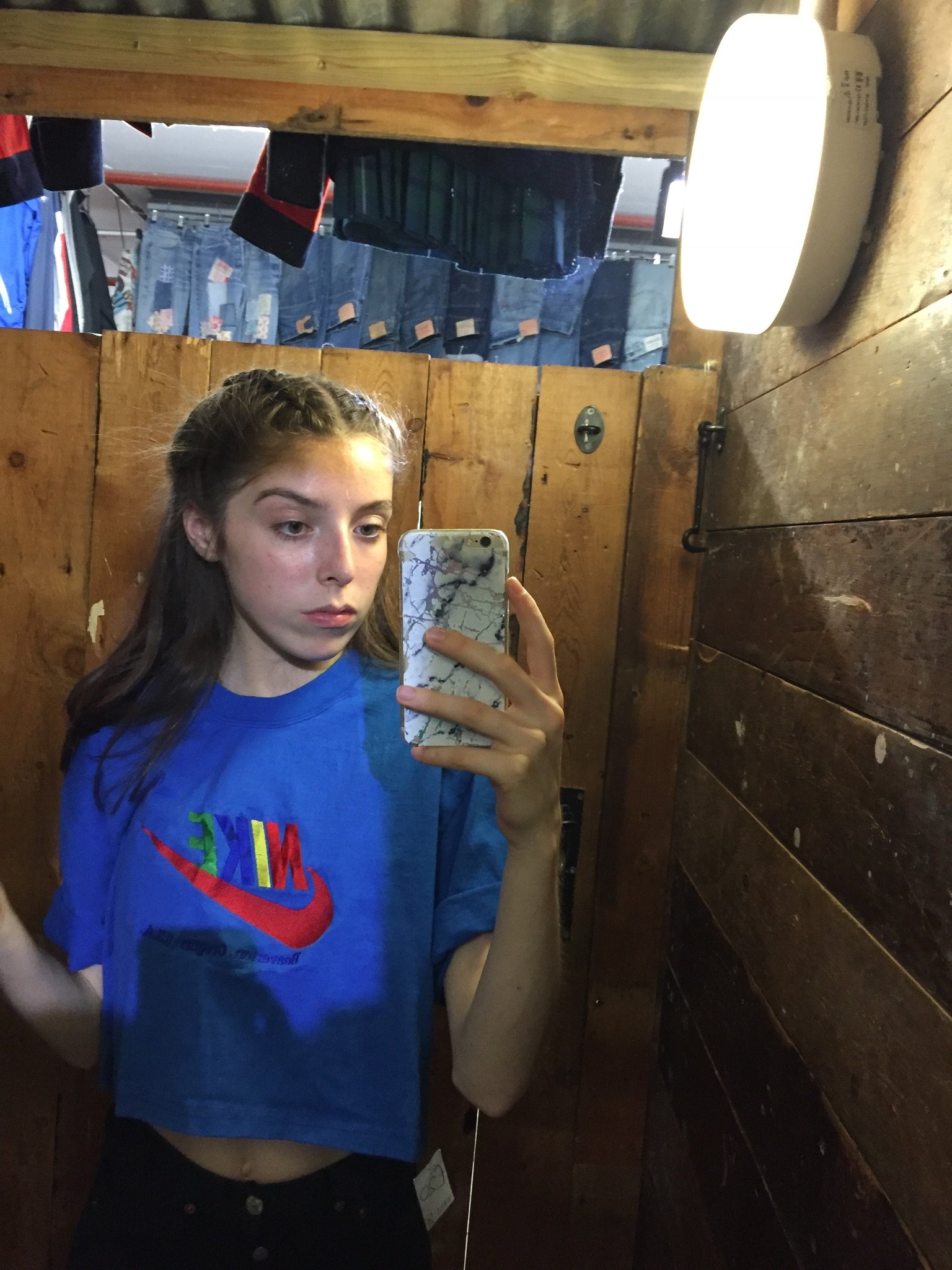 ionamill's profile picture. 