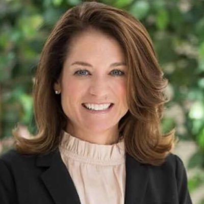 LiveInWellesley's profile picture. Award-winning realtor with prestigious Compass Real Estate Agency. Serving Wellesley, Weston, and Needham.