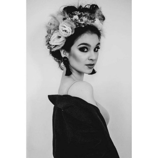 Annie Mary Chowaniec was born in Legnica in 1999. I'm a pianist and singer. Music is my life ❤️